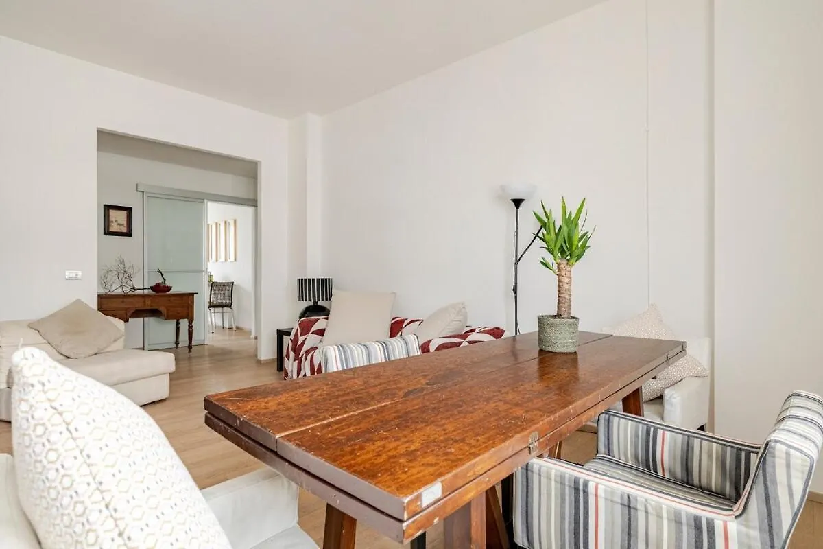 Rooms With A View And A Glass Of Wine! Florencie Itálie